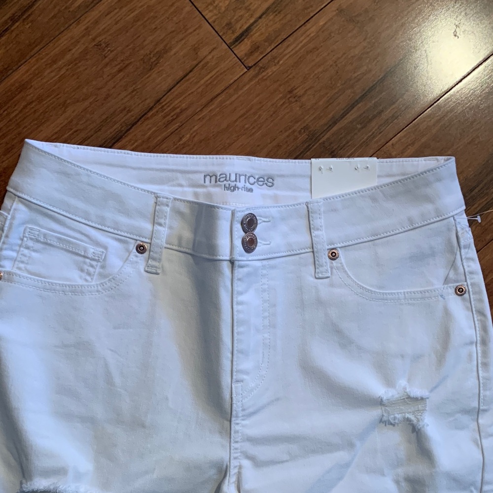 Maurices White Distressed Skinny Jeans - Picture 2 of 7